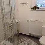 Landhuis Podhradi 24 *